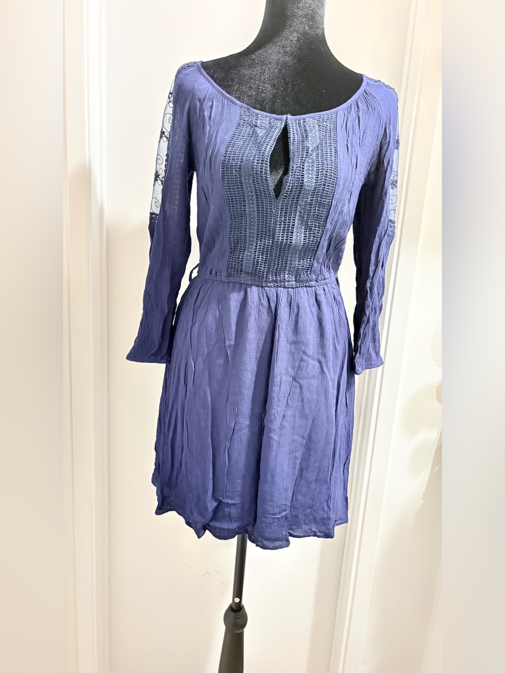 NWOT Purple Snow Long-Sleeve Lavender Peasant Dress with Crochet Front